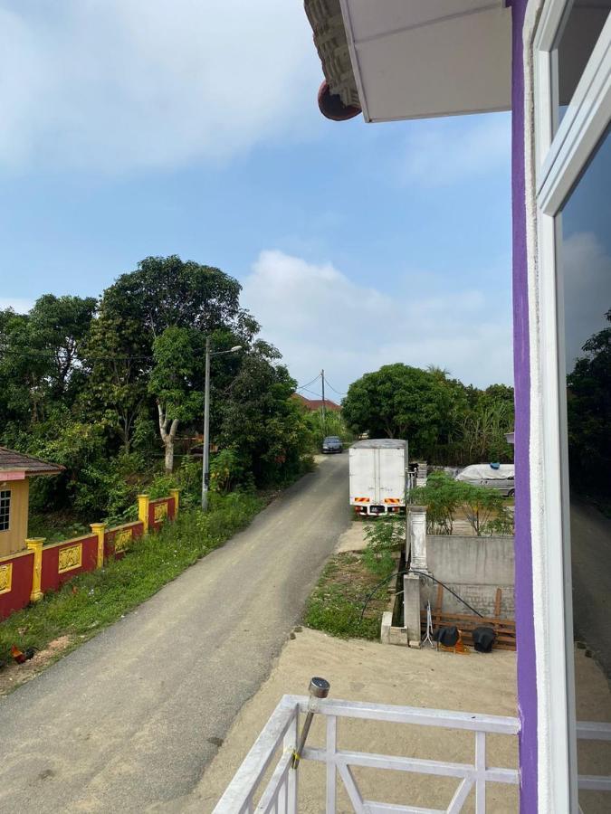 Dan'S Homestay Bangau Темерлох Экстерьер фото