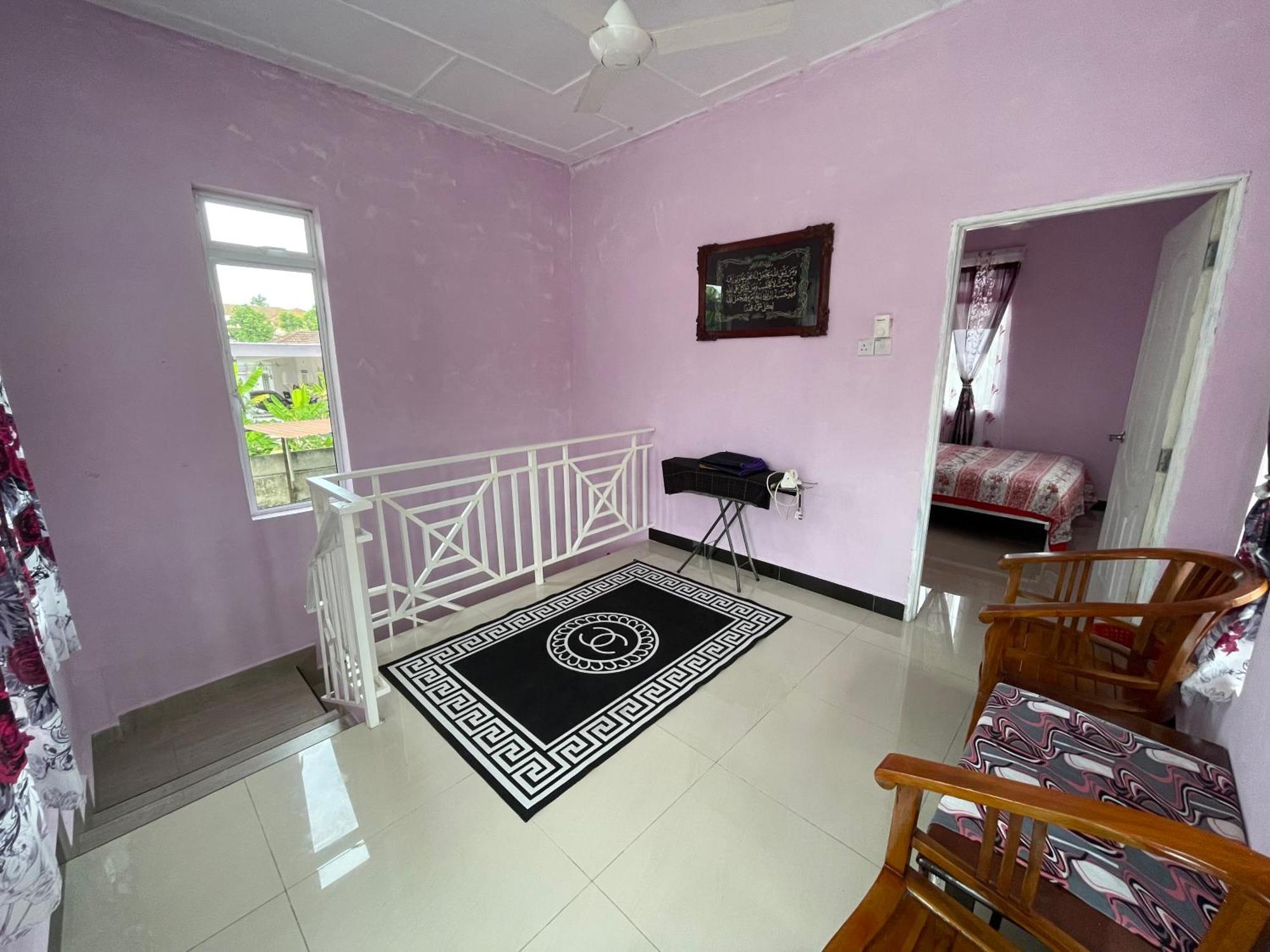 Dan'S Homestay Bangau Темерлох Экстерьер фото